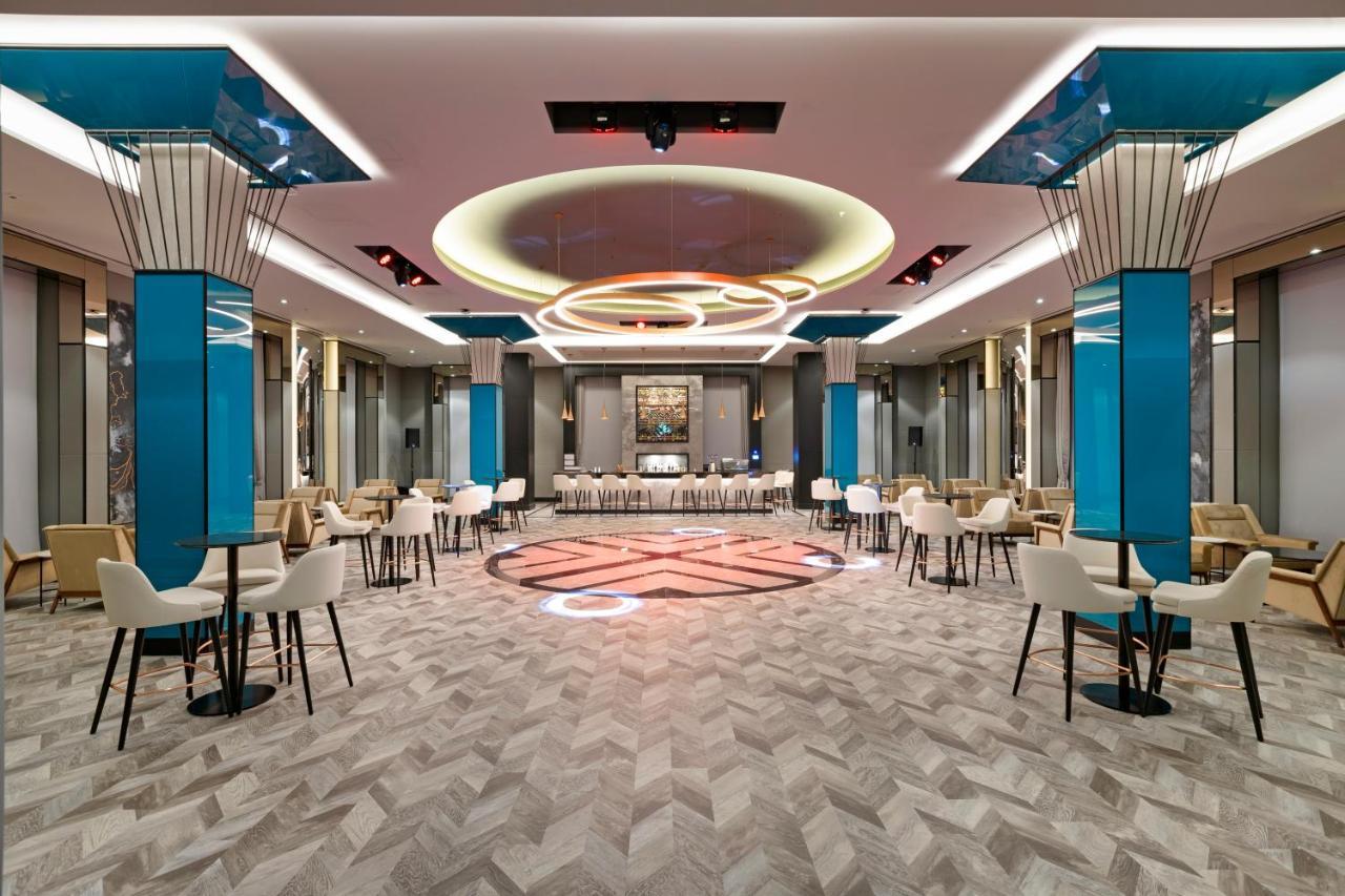 Limak Skopje Luxury Hotel Exterior photo The interior of the lounge